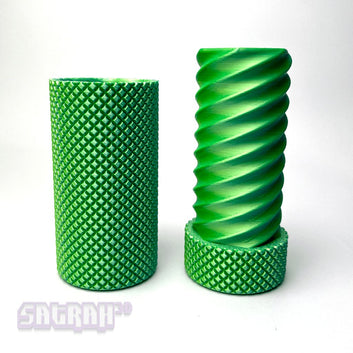 Knurled Twist Container