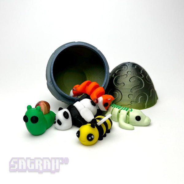 Mini Mystery Egg — 3D printed articulated fidget handmade in Lake Macquarie, NSW by Satrah 3D